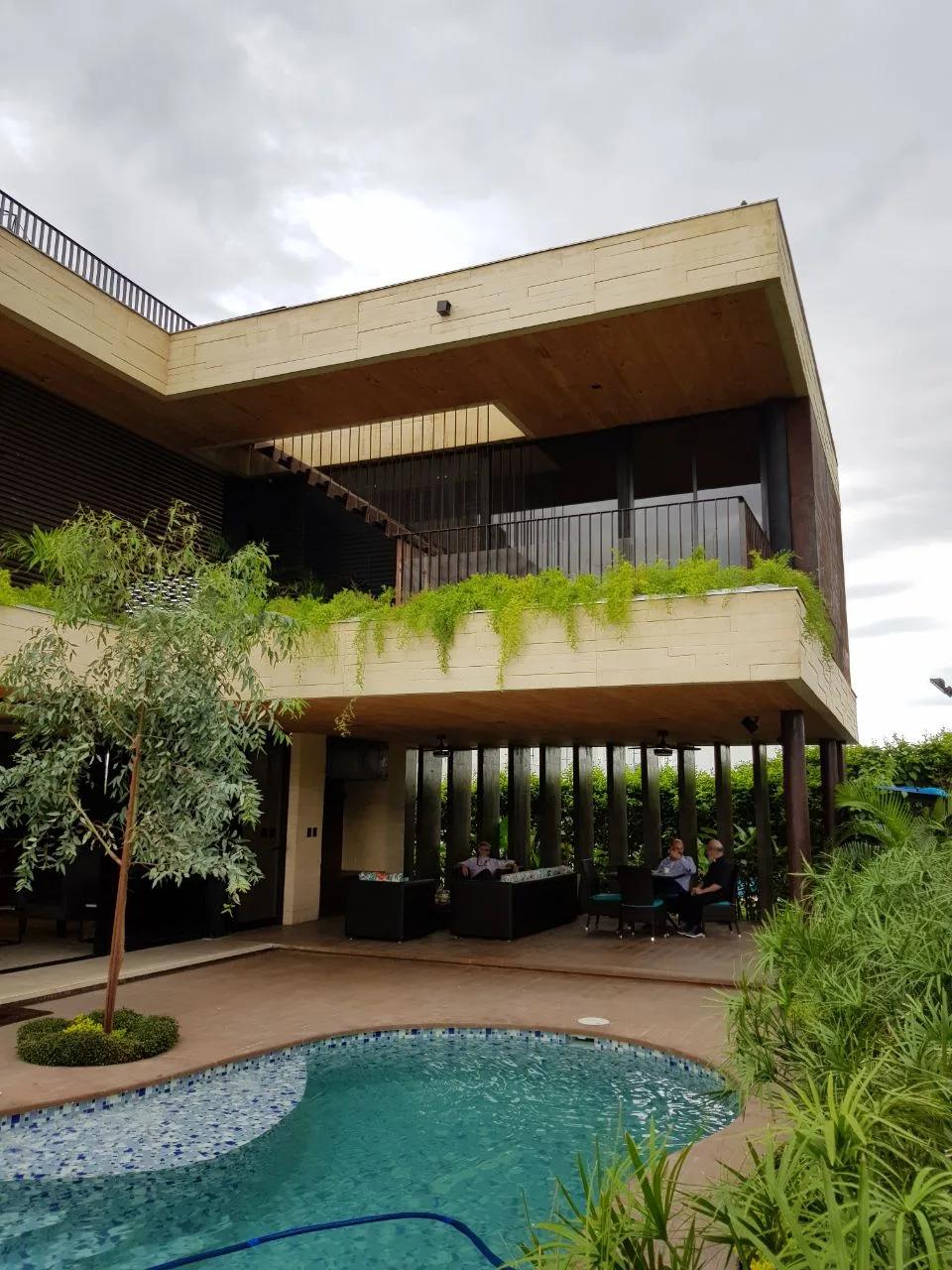 Casa BCA